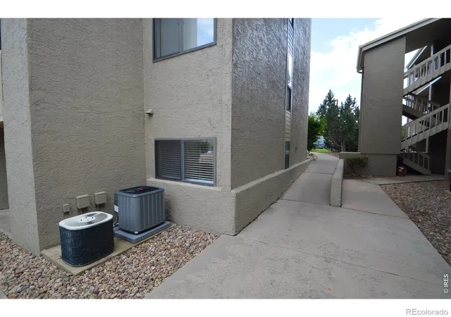 Homes for sale in Boulder, CO | 30 S Boulder Circle, Boulder, CO 80303 | Houzeo
