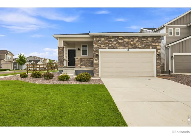 Photo 1 of Single family home for sale at 438 Overbrook Ln, Longmont, CO 80504 | MLS# IR1054036 | Listing updated on 2026-09-07