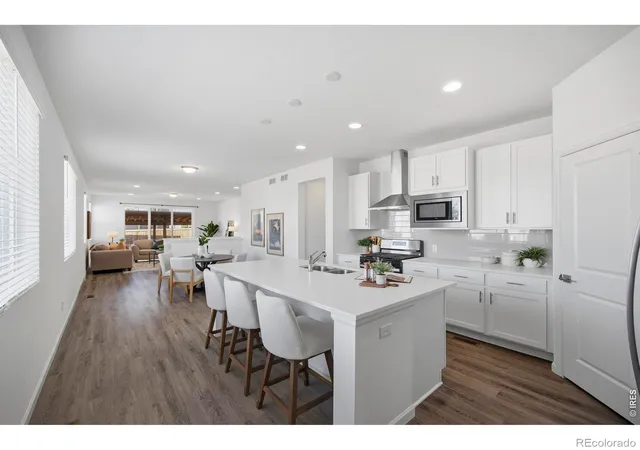 Homes for sale in Longmont, CO | 438 Overbrook Ln, Longmont, CO 80504 | MLS# IR1054036