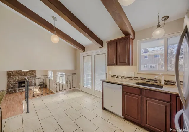 5th image of 3020 S Xeric Ct, Denver, CO 80231 | MLS# 5369118