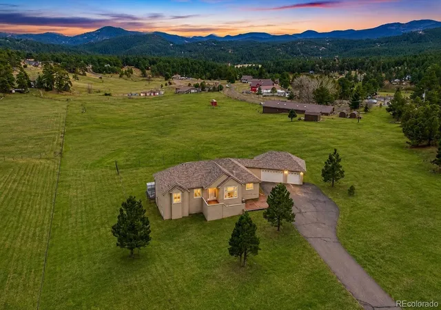 Photo 18 of Single family home for sale at 6320 Valley Ln, Morrison, CO 80465 | MLS# 7617820 | Listing updated on 2026-08-30