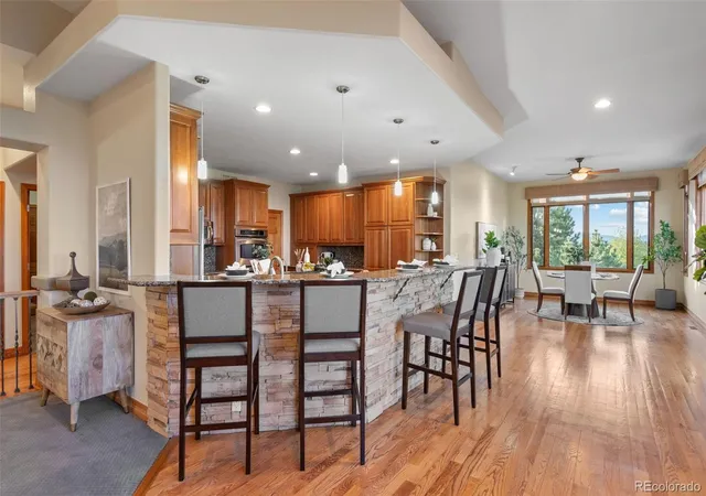 Photo 3 of Mansion for sale at 7130 Puma Trl, Littleton, CO 80125 | MLS# 7938892 | Listing updated on 2026-09-21