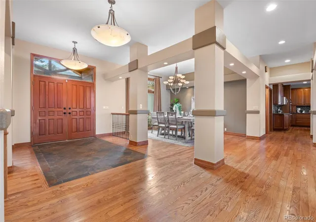 Photo 4 of Single family home for sale at 7130 Puma Trl, Littleton, CO 80125 | MLS# 7938892 | Listing updated on 2026-09-21