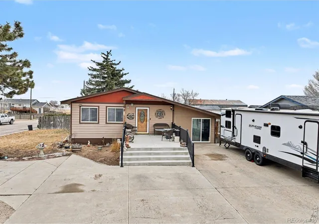 Photo 3 of Single family home for sale at 902 4th Street, Pierce, CO 80650 | MLS# IR1054130 | Listing updated on 2026-10-03