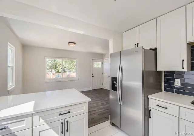 Photo 3 of Single family home for sale at 416 N Gilbert St, Castle Rock, CO 80104 | MLS# 9098070 | Listing updated on 2026-09-22