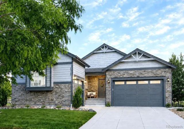 1st image of 8169 S Blackstone Pkwy, Aurora, CO 80016 | MLS# 6137488