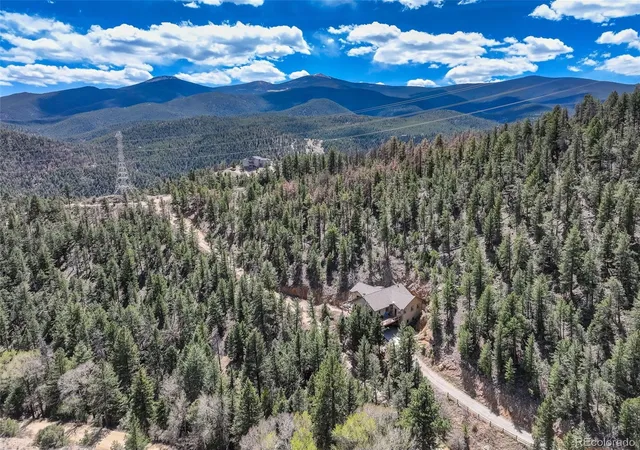Homes for sale in Idaho Springs, CO | 940 S Spring Gulch Rd, Idaho Springs, CO 80452 | MLS# 2352072