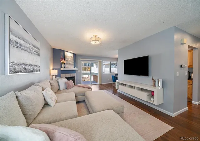 4th image of 8414 S Everett Wy, Littleton, CO 80128