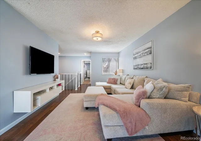 5th image of 8414 S Everett Wy, Littleton, CO 80128