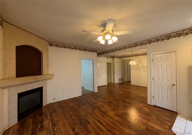 3rd image of 4385 S Balsam St #2-104, Littleton, CO 80123 | MLS# 1574855