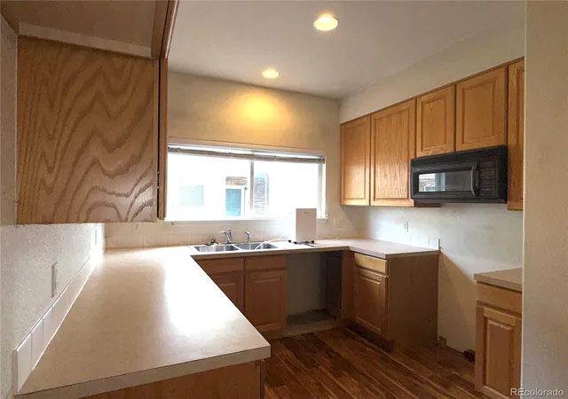 4th image of 4385 S Balsam St #2-104, Littleton, CO 80123 | MLS# 1574855