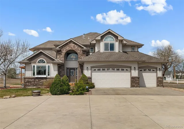 Photo 1 of Single family home for sale at 104 Silo Ct, Mead, CO 80542 | MLS# 4111265 | Listing updated on 2026-04-18