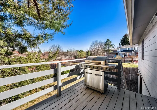 Homes for sale in Englewood, CO | 5554 S Lansing Ct, Englewood, CO 80111 | MLS# 3937076