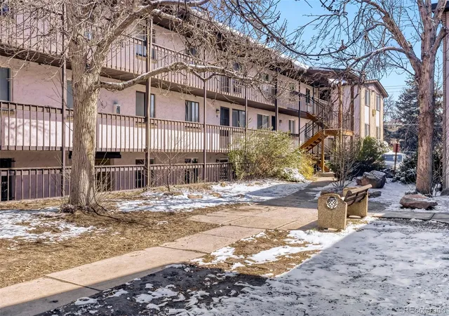 2nd image of 875 S Quebec St, Denver, CO 80247