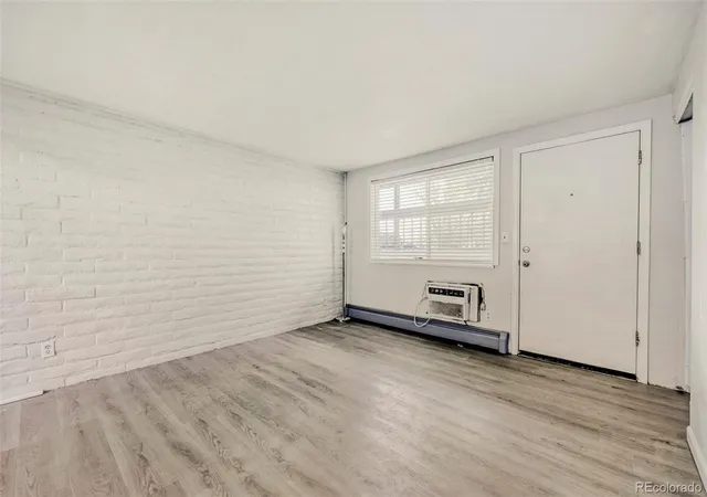 5th image of 875 S Quebec St #4, Denver, CO 80247 | MLS# 2902127