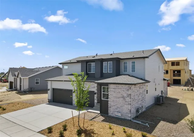 Photo 2 of Single family home for sale at 24376 E 35th Drive, Aurora, CO 80019 | MLS# 8551469 | Listing updated on 2026-08-21