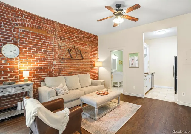 3rd image of 3249 W Fairview Pl #111, Denver, CO 80211 | MLS# 9707028