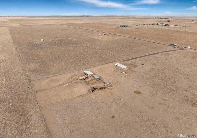 14th image of 4360 Hwy 79, Bennett, CO 80102 | MLS# 9055689