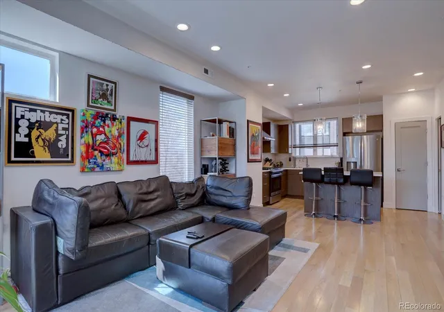 Listing Photo 4 - Condo for sale in building located at 5469 S Curtice St, Littleton, CO 80120 - Unit #L