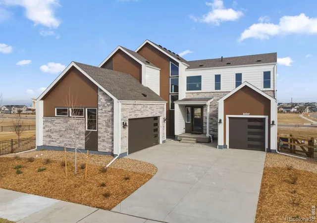 Homes for sale in Aurora, CO | 24317 E River Front Dr, Aurora, CO 80019 | MLS# IR1054284
