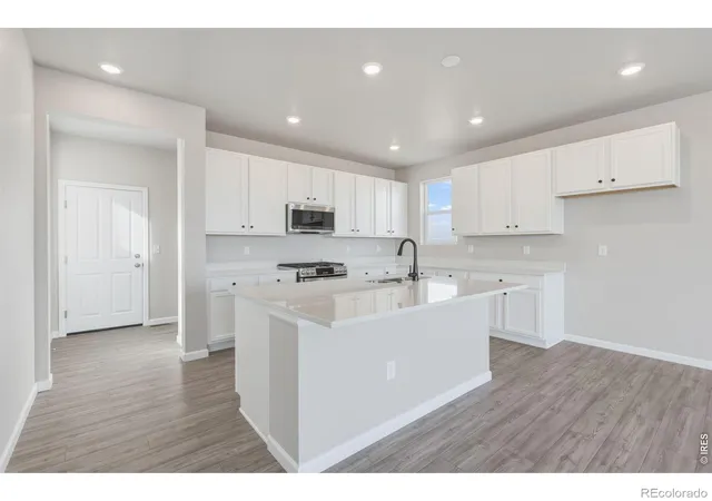 Homes for sale in Aurora, CO | 24317 E River Front Dr, Aurora, CO 80019 | MLS# IR1054284