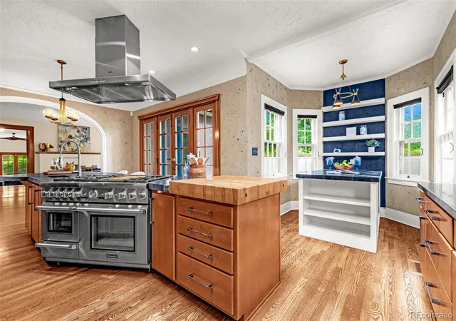 Photo 3 of Single family home for sale at 2107 N Cascade Ave, Colorado Springs, CO 80907 | MLS# 1610425 | Listing updated on 2026-10-08