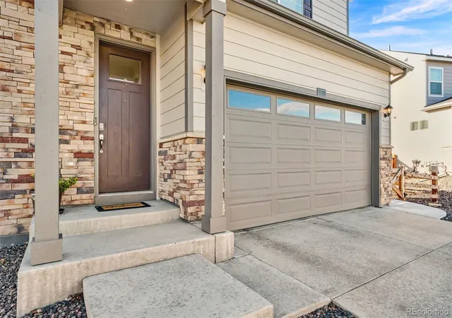 Photo 3 of Single family home for sale at 15771 Roslyn St, Thornton, CO 80602 | MLS# 9823921 | Listing updated on 2026-08-28