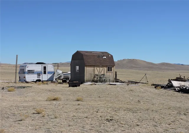 3rd image of 2716 Badger Rd, Hartsel, CO 80449 | MLS# 9745898