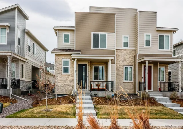 Homes for sale in Aurora, CO | 75 S Uriah St, Aurora, CO 80018 | MLS# 5681537