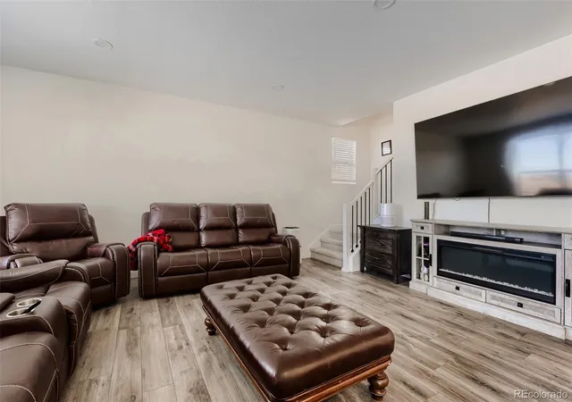 3rd image of 46557 Sunrise Ct, Bennett, CO 80102 | MLS# 9838564
