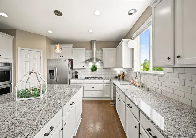 2nd image of 12168 Eastern Pine Ln, Parker, CO 80138 | MLS# 8008688