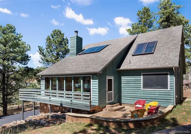 2nd image of 200 Sun Ridge Ct, Woodland Park, CO 80863 | MLS# 9809355