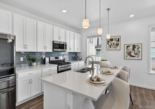 4th image of 1592 Castle Creek Cir, Castle Rock, CO 80104 | MLS# 6184304