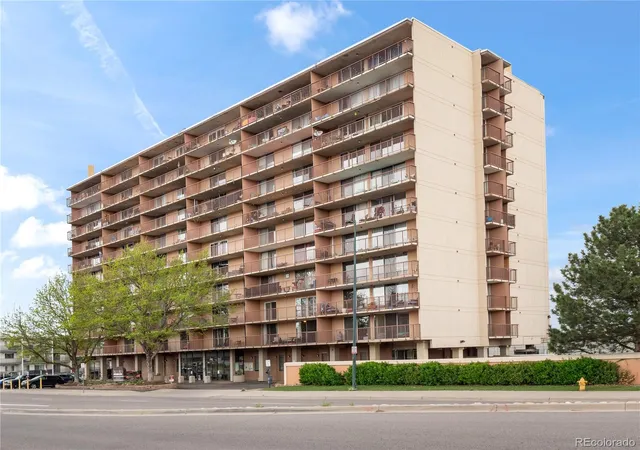 Photo 2 of Condo for sale at 2225 Buchtel Blvd #601, Denver, CO 80210 | MLS# 4746853 | Listing updated on 2026-05-15