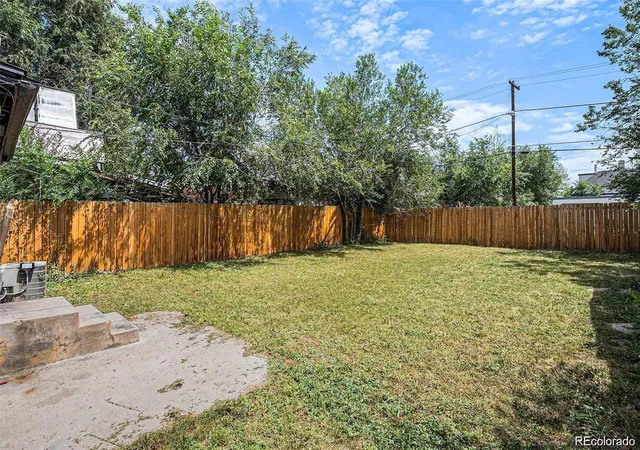 Homes for sale in Aurora, CO | 1746 Galena St, Aurora, CO 80010 | MLS# 3250996
