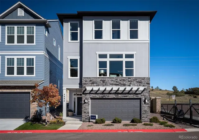Photo 1 of Single family home for sale at 4694 Peak Crst View, Colorado Springs, CO 80918 | MLS# 5341603 | Listing updated on 2026-10-17