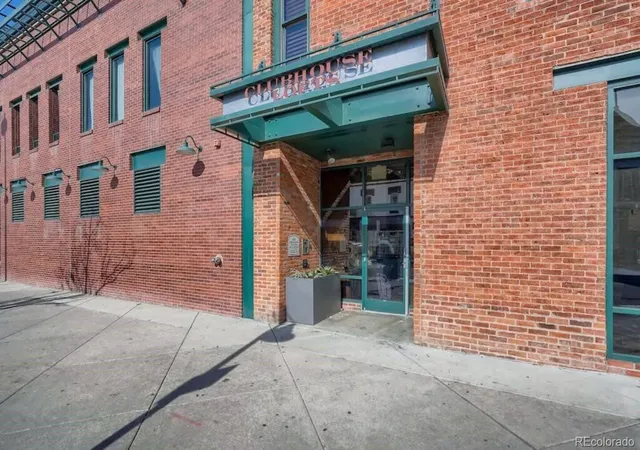 2nd image of 2101 Larimer St #303, Denver, CO 80205 | MLS# 3904215