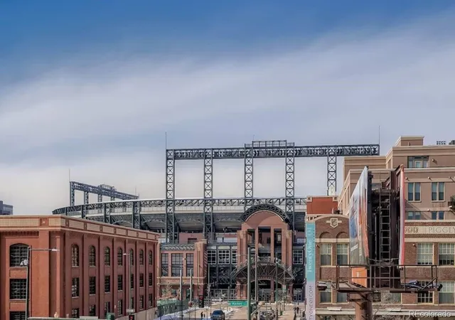 2nd image of 2101 Larimer St, Denver, CO 80205