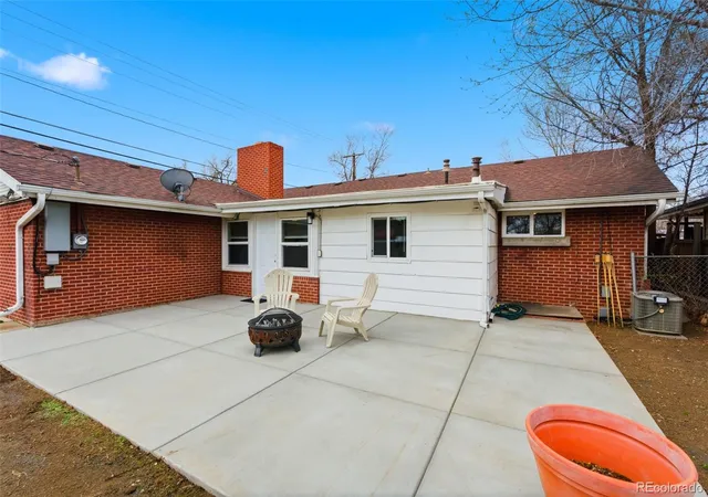5th image of 4714 Carr St, Wheat Ridge, CO 80033 | MLS# 7363680