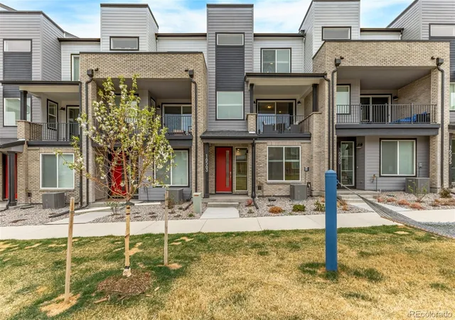 Homes for sale in Broomfield, CO | 16563 Peak Wy, Broomfield, CO 80023 | MLS# 2026647