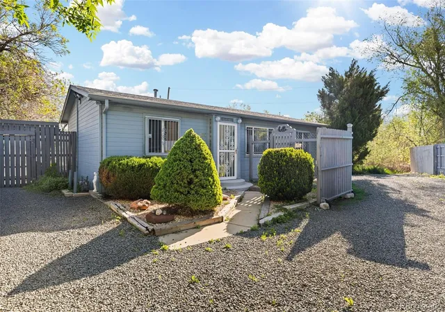 Photo 1 of Single family home for sale at 760 Lupine St, Golden, CO 80401 | MLS# 2253588 | Listing updated on 2026-10-03