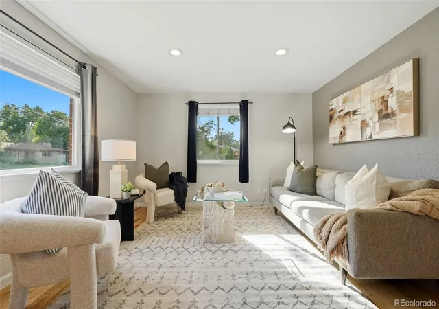 Photo 3 of Single family home for sale at 1490 S Zephyr St, Lakewood, CO 80232 | MLS# 4434606 | Listing updated on 2026-09-24