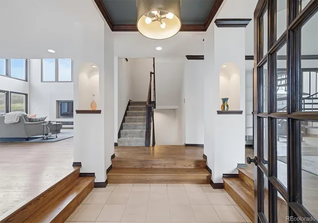 Photo 3 of Single family home for sale at 4 Blue Grouse Ridge Rd, Littleton, CO 80127 | MLS# 3178308 | Listing updated on 2026-10-19