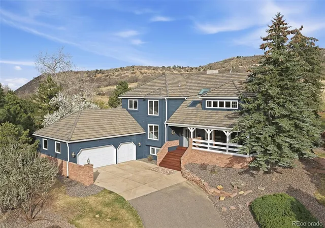 Photo 2 of Single family home for sale at 4 Blue Grouse Ridge Rd, Littleton, CO 80127 | MLS# 3178308 | Listing updated on 2026-10-19