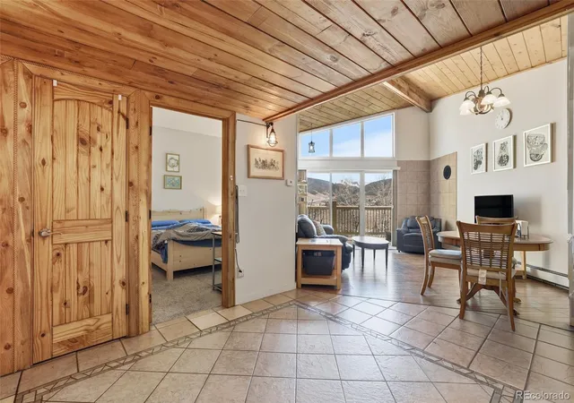Listing Photo 4 - Condo for sale in building located at 2424 Ryan Gulch Ct, Silverthorne, CO 80498 - Unit #304