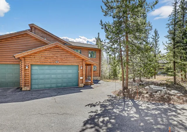 3rd image of 324 Black Hawk Cir, Silverthorne, CO 80498 | MLS# 9145777