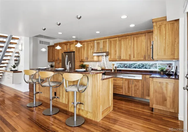 3rd image of 210 S Marion Pkwy, Denver, CO 80209 | MLS# 3646018