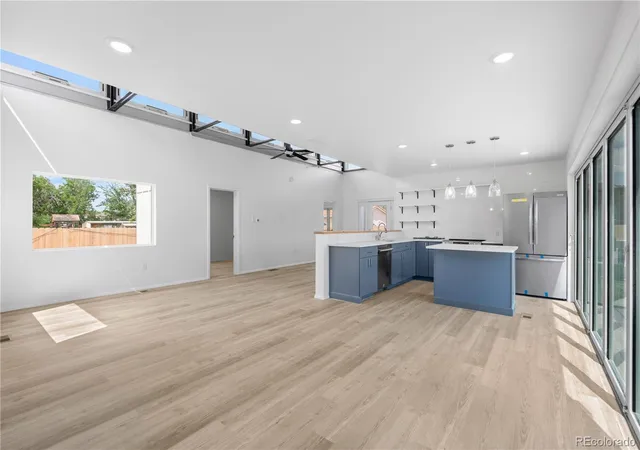 Photo 2 of Single family home for sale at 1957 Blackhawk St, Aurora, CO 80011 | MLS# 7671629 | Listing updated on 2026-10-13