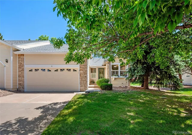 Townhouse for sale at 4 Shetland Ct, Highlands Ranch, CO 80130 | MLS# 8381415