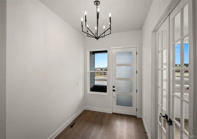 Photo 2 of Single family home for sale at 1109 White Clover Dr, Monument, CO 80132 | MLS# 4840799 | Listing updated on 2026-07-03